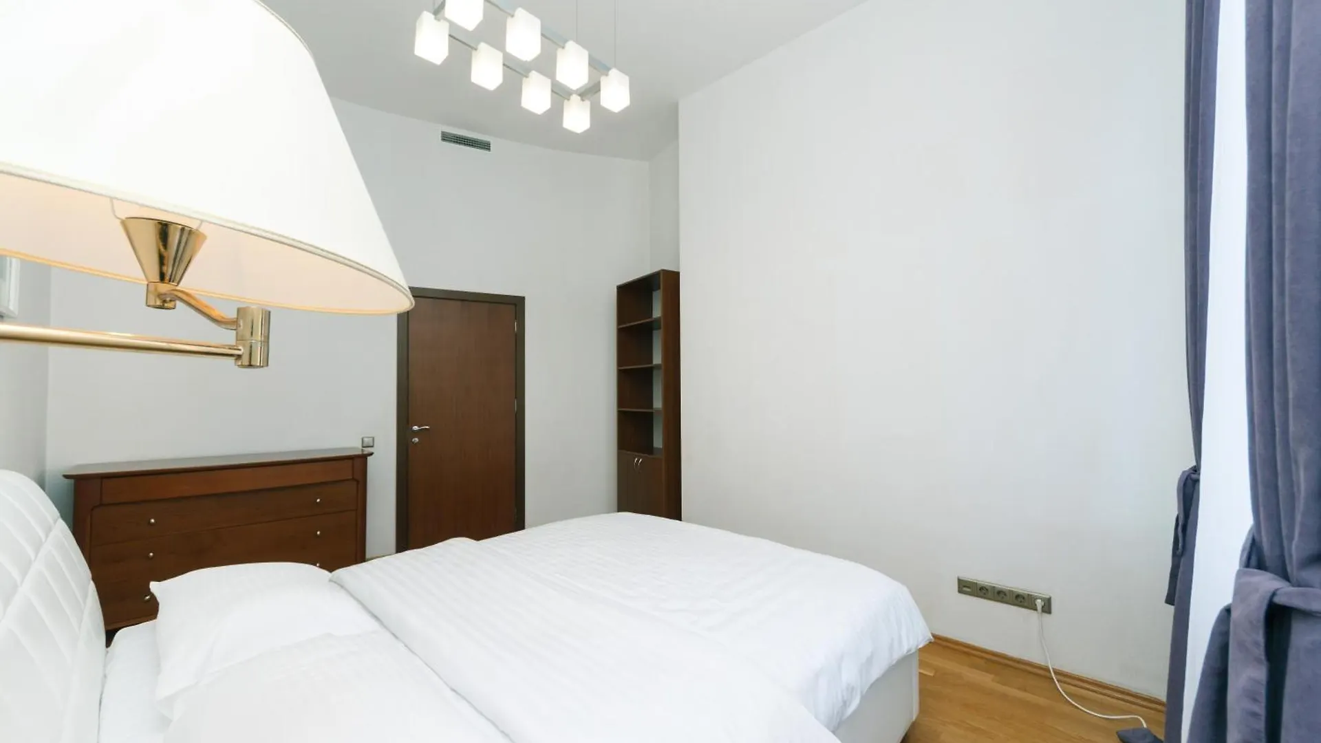 Lux Near Maidan, Khreschutyk 3Br Διαμέρισμα Κίεβο