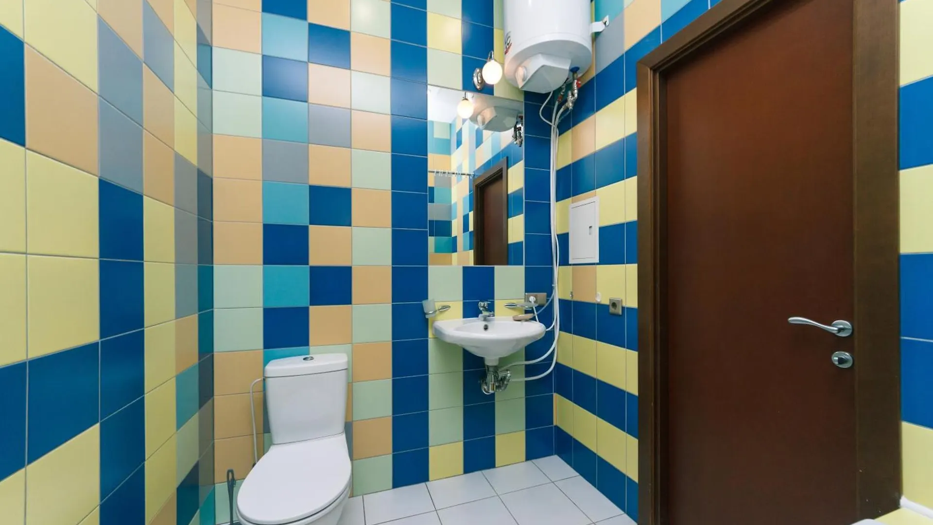 Lux Near Maidan, Khreschutyk 3Br Διαμέρισμα Κίεβο